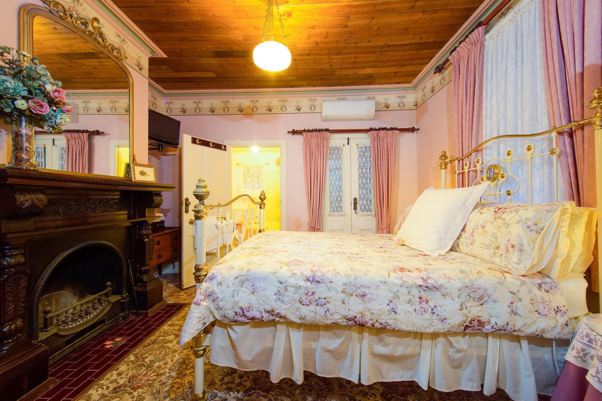 Barnsley House Bed And Breakfast Beechworth Zewnętrze zdjęcie
