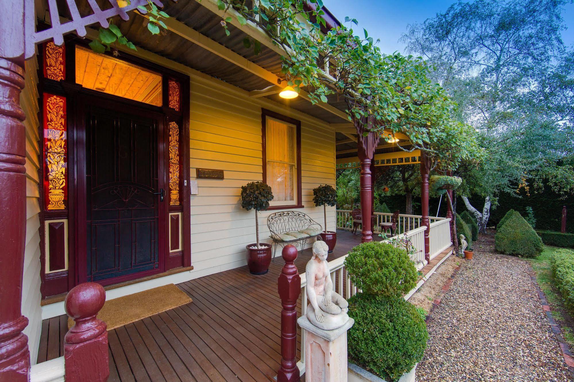 Barnsley House Bed And Breakfast Beechworth Zewnętrze zdjęcie